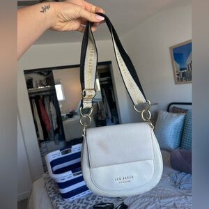 Ted Baker White Pebbled Leather Crossbody with Black Contrast Strap